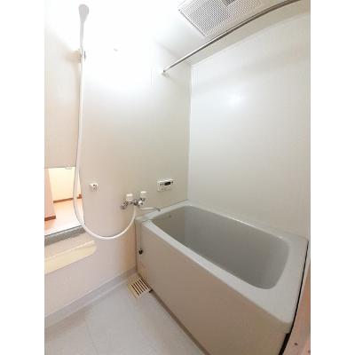 サンシャイン長府　Ⅱ 201【管理NO：1-011389502-02010】 ★家具家電は申し込み後に搬入しますの物件写真4