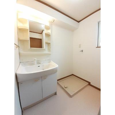 サンシャイン長府　Ⅱ 201【管理NO：1-011389502-02010】 ★家具家電は申し込み後に搬入しますの物件写真6