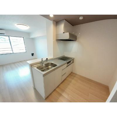 コンフォール苅田 203【管理NO：1-027392101-02030】 ★家具家電は申し込み後に搬入します 2026年07月下旬入居可能の物件写真3
