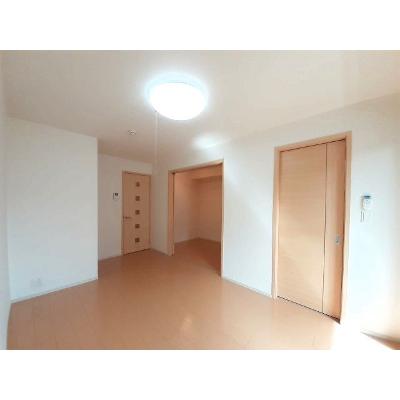 ラインハイム足立山Ａ 102【管理NO：1-016872101-01020】 ★家具家電は申し込み後に搬入します★の物件写真2