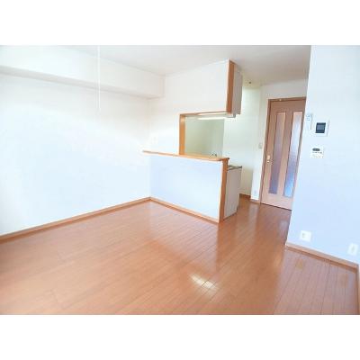 プラスパーＡ 202【管理NO：1-014069001-02020】 ★家具家電は申し込み後に搬入します★の物件写真2