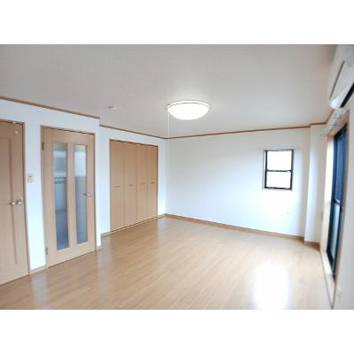 セレノ・Ｙ 101【管理NO：1-012165901-01010】 ★家具家電は申し込み後に搬入します★の物件写真2