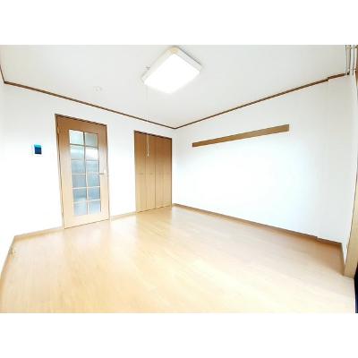 シャトー長尾 203【管理NO：1-011329301-02030】 ★家具家電は申し込み後に搬入します★の物件写真2