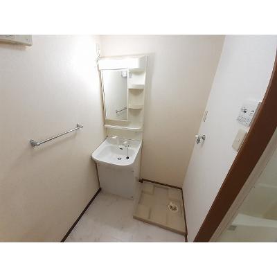 シャトー長尾 101【管理NO：1-011329301-01010】 ★家具家電は申し込み後に搬入します★の物件写真6