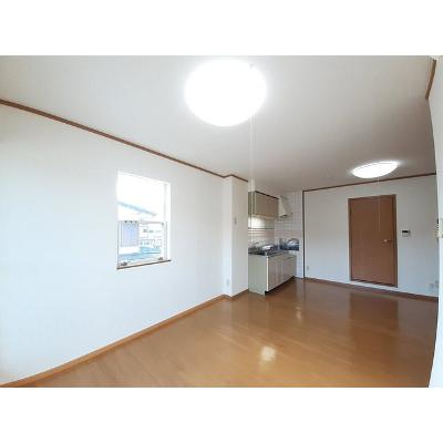 カーサ徳光Ａ 203【管理NO：1-005716501-02030】 ★家具家電は申し込み後に搬入します★の物件写真2