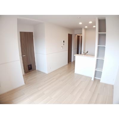 ウエストアヴェニュー行橋 203【管理NO：1-027677401-02030】 ★家具家電は申し込み後に搬入しますの物件写真2