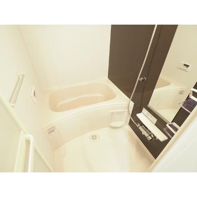 サンコスモス 202【管理NO：1-023888401-02020】 ★家具家電は申し込み後に搬入しますの物件写真4