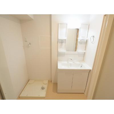 サンコスモス 202【管理NO：1-023888401-02020】 ★家具家電は申し込み後に搬入しますの物件写真6