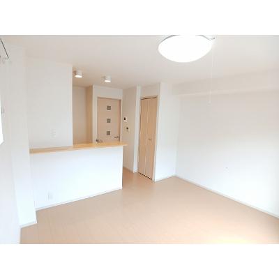 エスペランサ 206【管理NO：1-020688701-02050】 ★家具家電は申し込み後に搬入します★の物件写真2