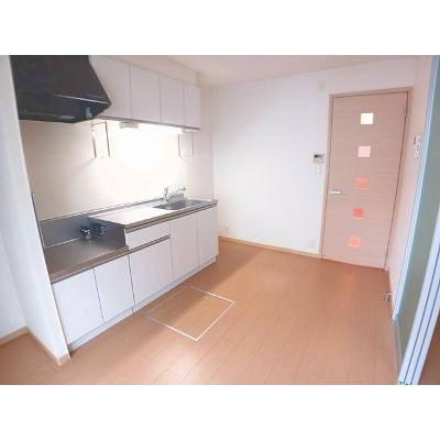 フレシール小倉東Ｒ 102【管理NO：1-016833803-01020】 ★家具家電は申し込み後に搬入しますの物件写真2