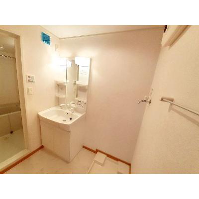 フローラ・Ｍ　Ⅱ 201【管理NO：1-015360402-02010】 ★家具家電は申し込み後に搬入します★の物件写真6
