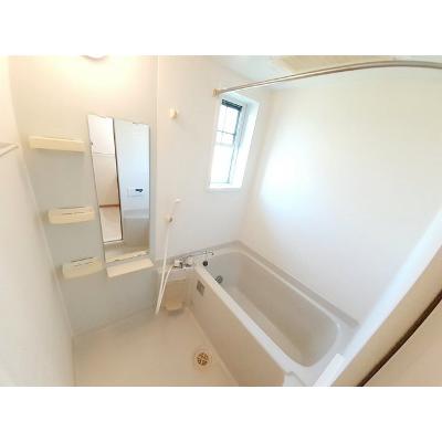 メイブリーズ 203【管理NO：1-013830901-02030】 ★家具家電は申し込み後に搬入します★の物件写真4