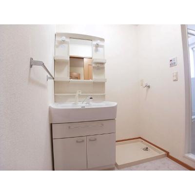 フォレステージⅡ 102【管理NO：1-013744801-01020】 ★家具家電は申し込み後に搬入します★の物件写真6