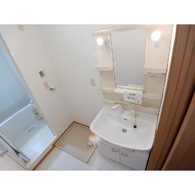 クリスマスローズⅡ 101【管理NO：1-012719601-01010】 ★家具家電は申し込み後に搬入します★の物件写真6