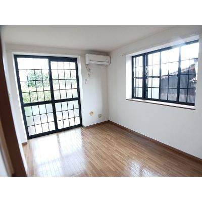 リス　プランタンＡ 101【管理NO：1-010531701-01010】 ★家具家電は申し込み後に搬入します★の物件写真2
