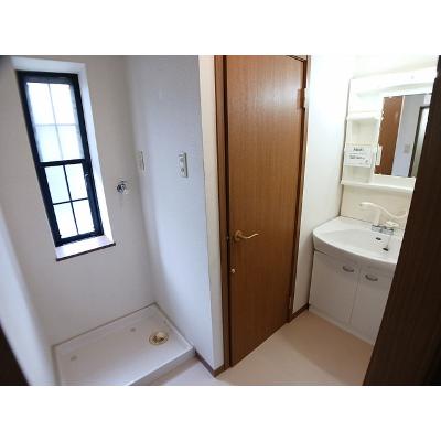 リス　プランタンＡ 101【管理NO：1-010531701-01010】 ★家具家電は申し込み後に搬入します★の物件写真6