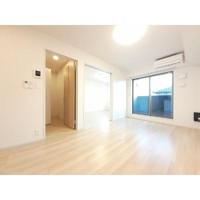 ＰＡＲＫＳＩＤＥ　ＣＯＵＲＴⅣ 203【管理NO：1-026677404-02030】 ★家具家電は申し込み後に搬入します★の物件写真2