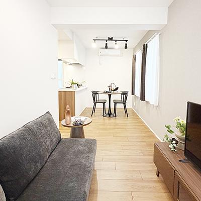 アットイン新宿三丁目1-7　《当社全物件 無料Wi-Fi完備｜来店不要・WEBで予約から契約まで完結》の外観画像