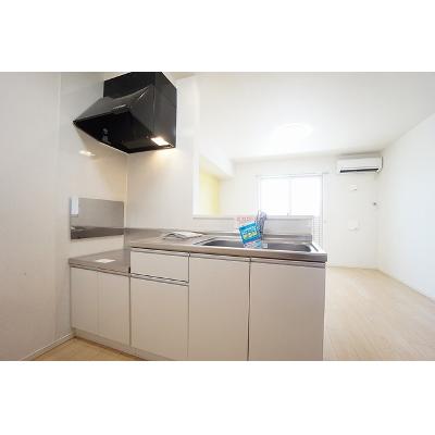 シャルム・コッティⅡ 203【管理NO：1-021418602-02030】 ★家具家電は申し込み後に搬入します★の物件写真3
