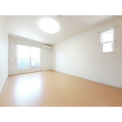 シャイン戸畑 203【管理NO：1-017295501-02030】 ★家具家電は申し込み後に搬入しますの物件写真2