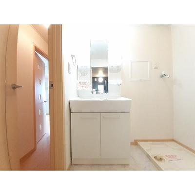 フィオーレ 203【管理NO：1-015946401-02030】 ★家具家電は申し込み後に搬入します★の物件写真6