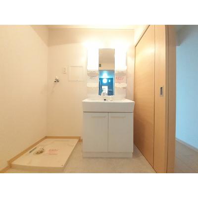 メゾングラースⅠ 201【管理NO：1-015430701-02010】 ★家具家電は申し込み後に搬入します★の物件写真6