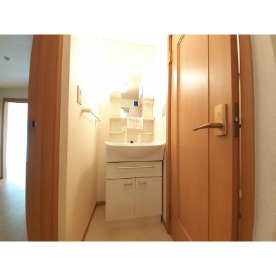 ベルサンライズＣ 102【管理NO：1-013857803-01020】 ★家具家電は申し込み後に搬入しますの物件写真6