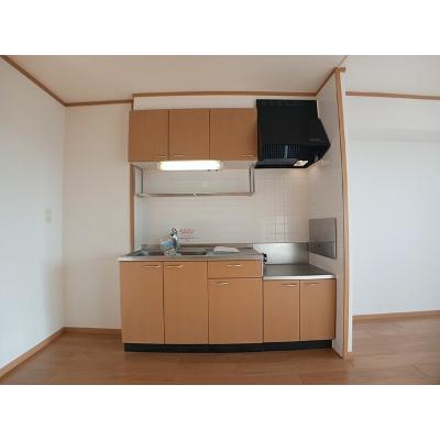 エスポワール吉田Ⅲ 201【管理NO：1-012332501-02010】 ★家具家電は申し込み後に搬入します★の物件写真3