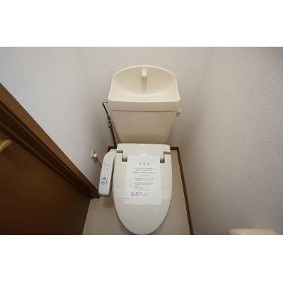 アメニティ 203【管理NO：1-011013101-02030】 ★家具家電は申し込み後に搬入します★ ★2026年09月上旬入居可能★の物件写真5