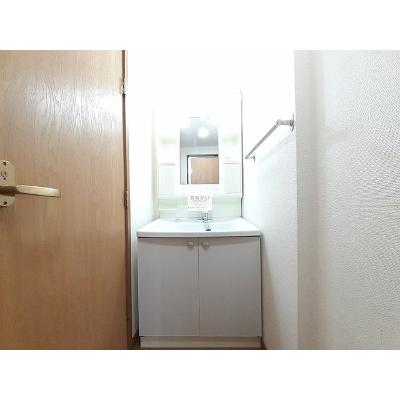 ヴィクトワール高須Ⅱ 201【管理NO：1-010036001-02010】 ★家具家電は申し込み後に搬入します★の物件写真6