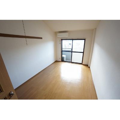 サンハイム 207【管理NO：1-007612401-02060】 ★家具家電は申し込み後に搬入します★の物件写真2