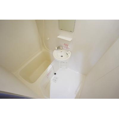サンハイム 207【管理NO：1-007612401-02060】 ★家具家電は申し込み後に搬入します★の物件写真4