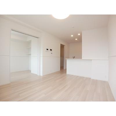 サンシャイン宮の下 202【管理NO：1-028538501-02020】 ★家具家電は申し込み後に搬入します★の物件写真2