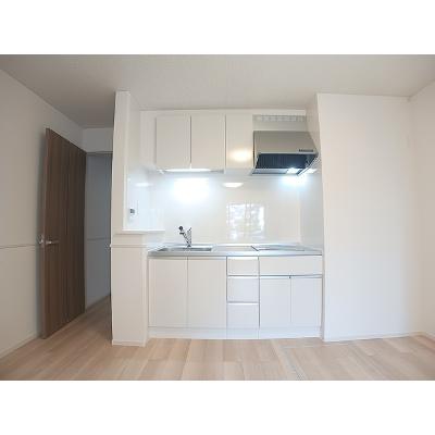 サンシャイン宮の下 103【管理NO：1-028538501-01030】 ★家具家電は申し込み後に搬入します★の物件写真3