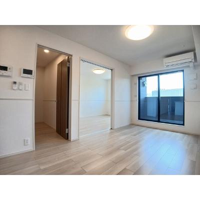 プリマベーラ 203【管理NO：1-028426601-02030】 ★家具家電は申し込み後に搬入します★の物件写真2