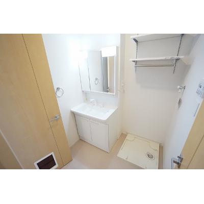 ラ・フィオーレ 102【管理NO：1-024186601-01020】 ★家具家電は申し込み後に搬入しますの物件写真6