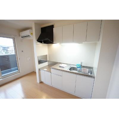 メゾングラースⅤ 203【管理NO：1-021029201-02030】 ★家具家電は申し込み後に搬入します★の物件写真3