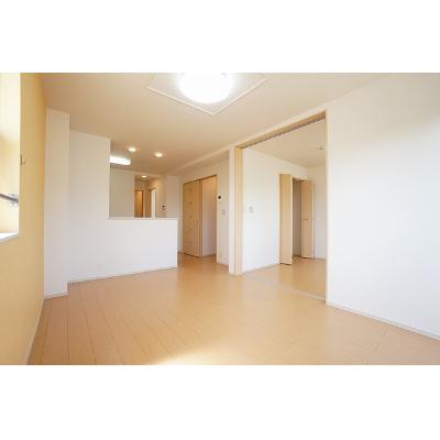 プラシード 202【管理NO：1-020710501-02020】 ★家具家電は申し込み後に搬入します★の物件写真2