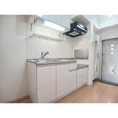 グラース　メゾン 102【管理NO：1-017781601-01020】 ★家具家電は申し込み後に搬入します★の物件写真3