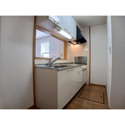 プリムローズＢ 101【管理NO：1-014169202-01010】 ★家具家電は申し込み後に搬入します★の物件写真3