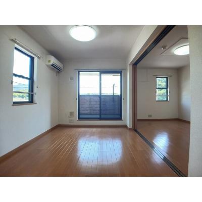 フォーリストメゾンⅠ 202【管理NO：1-013920501-02020】 ★家具家電は申し込み後に搬入しますの物件写真2