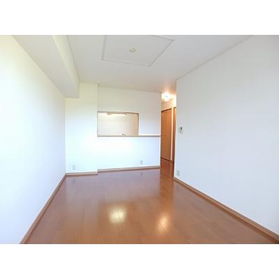 サンパティーク・メゾンＣ 102【管理NO：1-013760603-01020】 ★家具家電は申し込み後に搬入します★の物件写真2