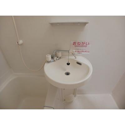 サンハイム 202【管理NO：1-007612401-02020】 ★家具家電は申し込み後に搬入します★の物件写真6