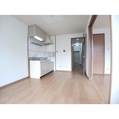 シャルマンハイム 101【管理NO：1-006466901-01010】 ★家具家電は申し込み後に搬入します★の物件写真2