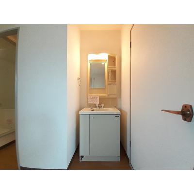 パレスサンノゼ 203【管理NO：1-004811601-02030】 ★家具家電は申し込み後に搬入します★の物件写真6