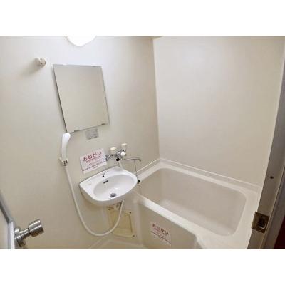 シャルダンⅠ 203【管理NO：1-004146001-02030】 ★家具家電は申し込み後に搬入します★の物件写真4