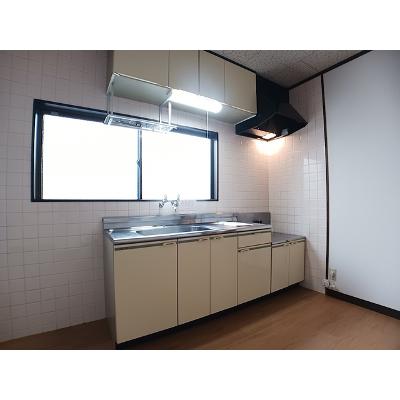 天野ビル 301【管理NO：1-001689001-03010】 ★家具家電は申し込み後に搬入します★の物件写真3