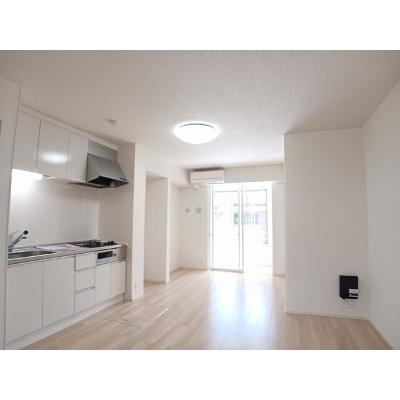 Ｂｏｒａ・Ｂｏｒａ 101【管理NO：1-027843501-01010】 ★家具家電は申し込み後に搬入しますの物件写真2