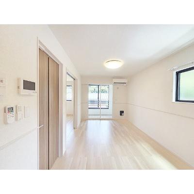パークサイド 203【管理NO：1-028377801-02030】 ★家具家電は申し込み後に搬入しますの物件写真2