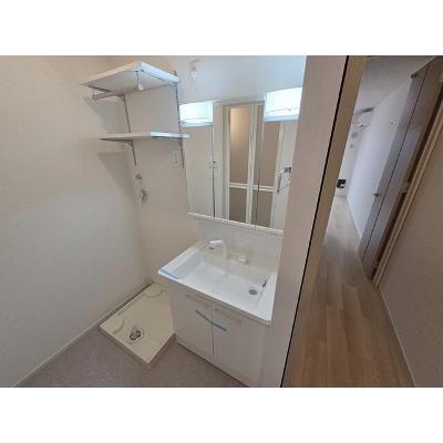 ＲＯＳＡ　Ⅱ 106【管理NO：1-028129002-01060】 ★家具家電は申し込み後に搬入しますの物件写真6